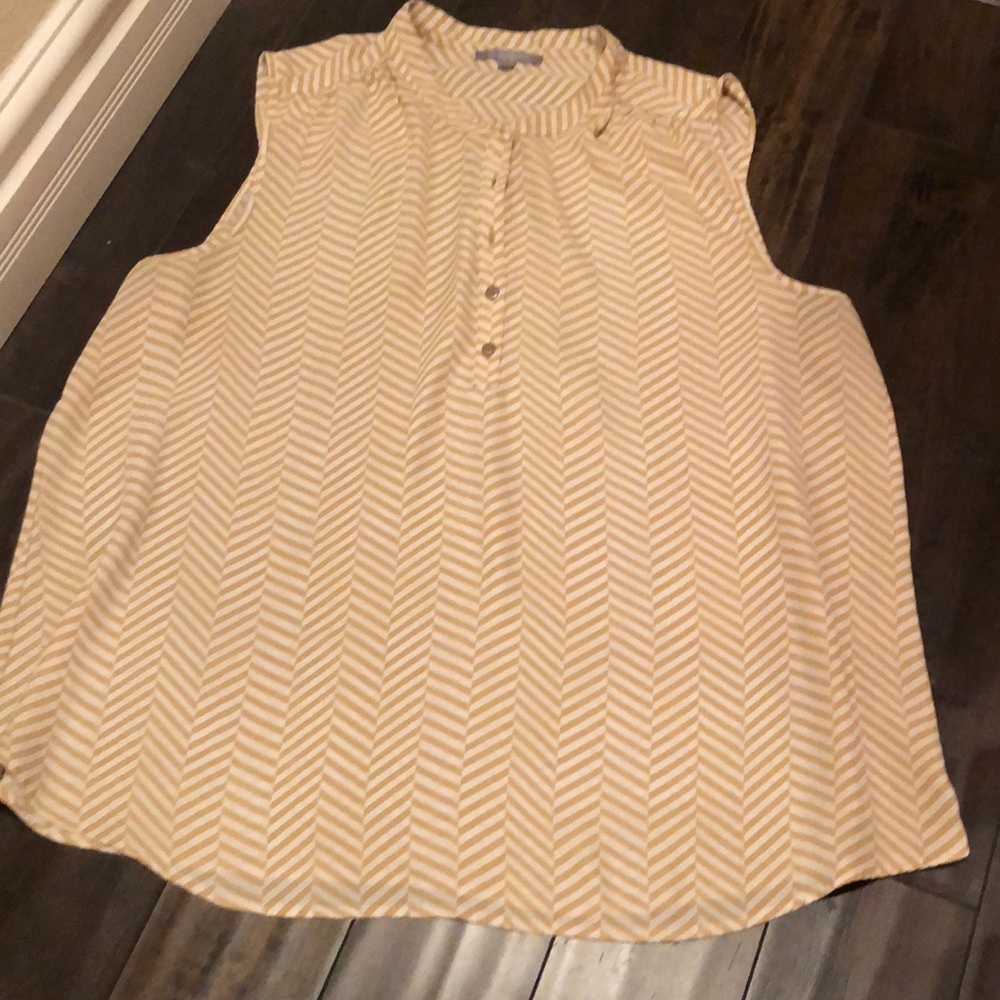 Very pretty tank top